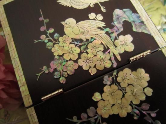 螺鈿細工 ミニ鏡台 鳥と梅柄 - アントワーヌ ミーツ ファーイースト