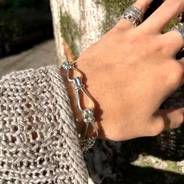 シルバーパーツを繋ぎあわせたブレスレット！渋谷【kensscratch】原宿