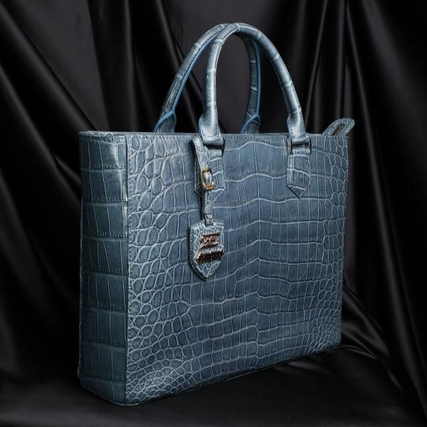 アクタスクロコダイル サイドマチトート - クロコダイル・ワニ革