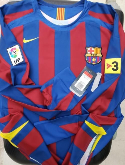 FCバルセロナ（H）05/06 長袖 メッシ＃19 + TV3パッチ付き！