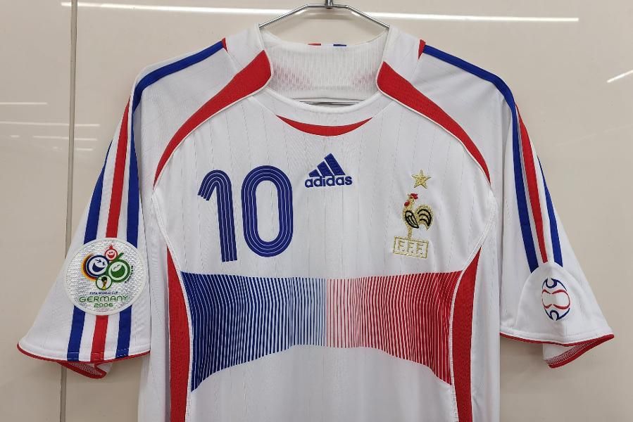 フランス代表（A）2006 W杯 ジダン＃10 + W杯パッチ付き！