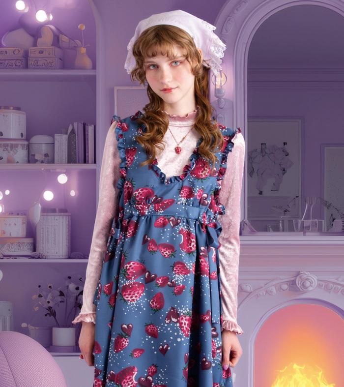 Berry Kiss オーバー dress | ストロベリー柄 - MILK MILKBOY OFFICIAL