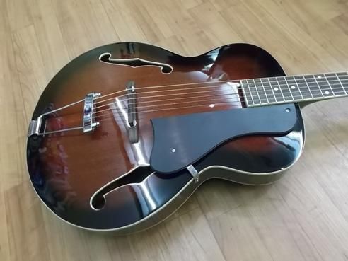 ARIA FA-50 ピックギター アウトレット特価品 セミハードケース付き