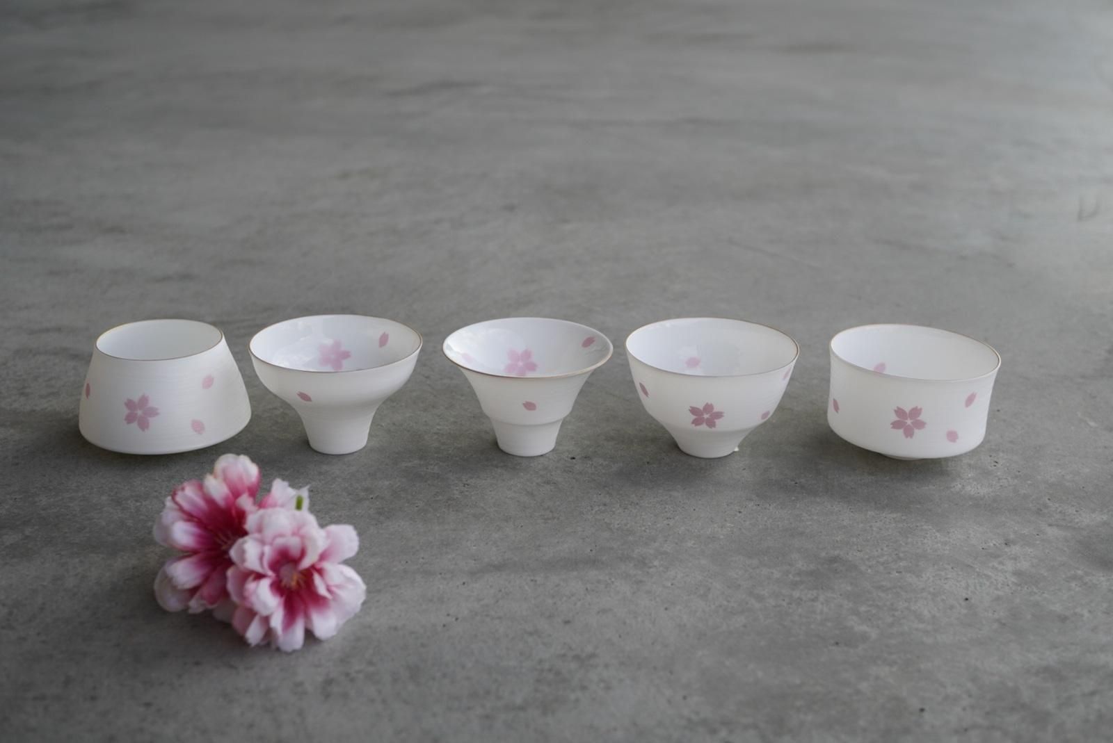 エッグシェル 桜 ぐい呑みセット Pink - 有田焼窯元 やま平窯 公式