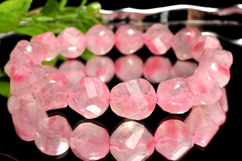 1点物】希少◇花びらのよう ロードナイトシリカ 10.5-12.5x10-12.5mm