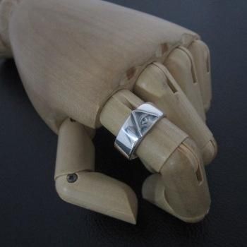 mollive Heavy OZ/モリーヴヘヴィーオンス アイ オブ ゴッド リング