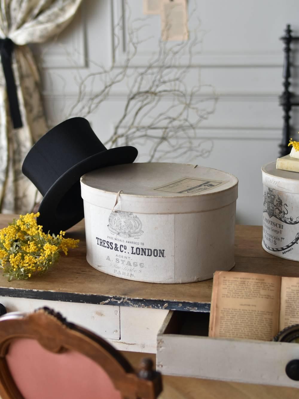 フランスアンティーク雑貨 ハット入りボックス.6A ディスプレイ小物