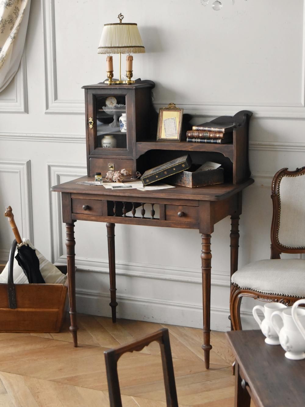 フランスアンティーク家具 キャビネット付きアンティークデスク