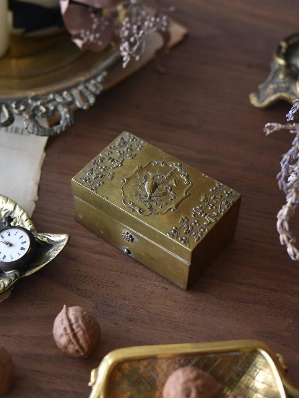 アンティークボックス.真鍮 フランスアンティーク雑貨 小物入れ