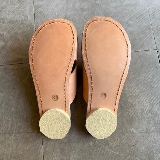 Ko 曽田 耕 【muku別注】 ”レザーサンダル