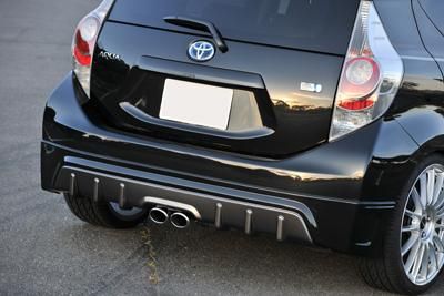 AQUA センター出し リアルマフラーカッター ハーフエアロ用 - Web