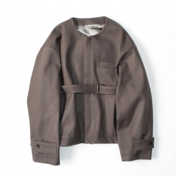 stein(シュタイン)/NO COLLAR BELTED JACKET/G.Taupe 通販 取り扱い