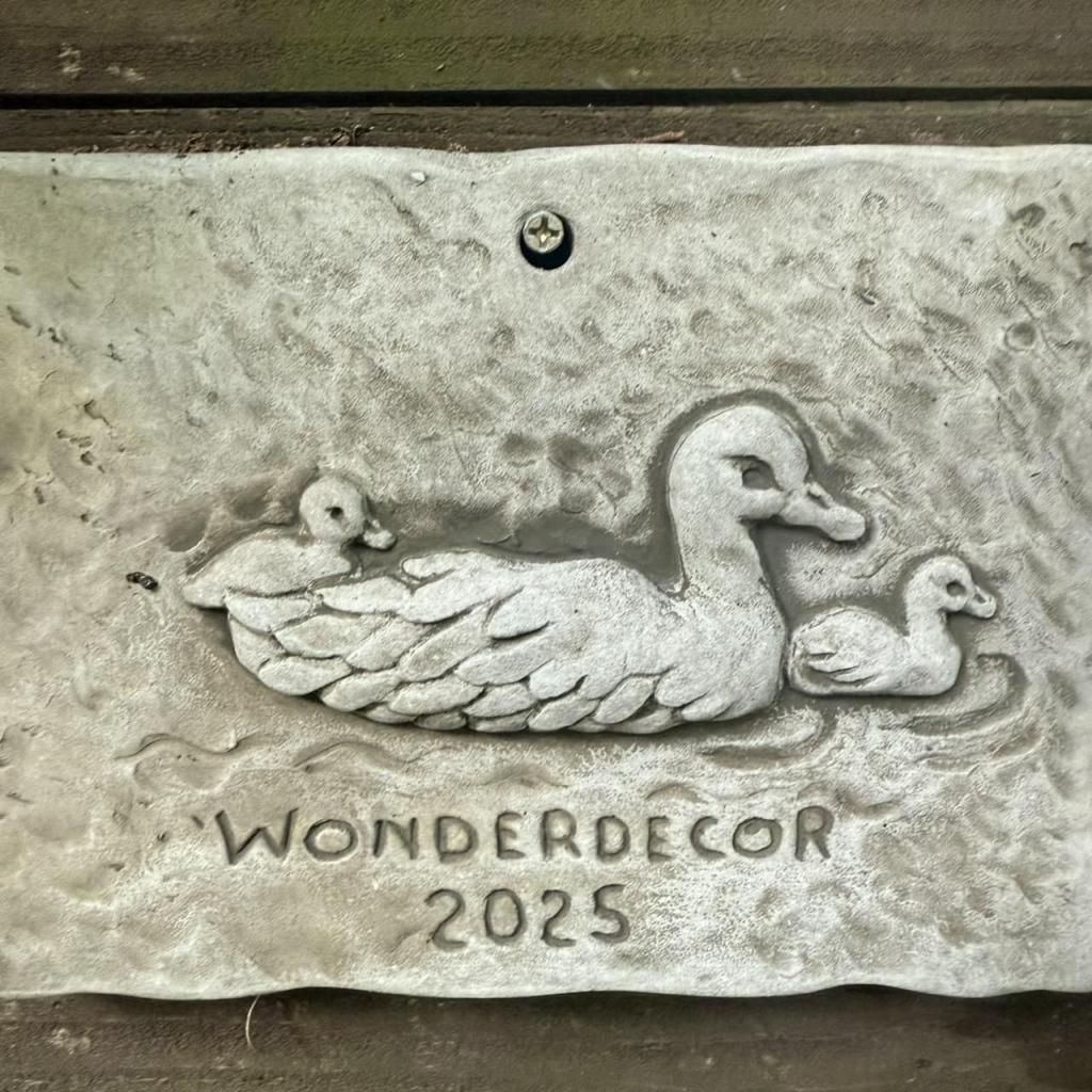 ワンダーデコール 2025年 イヤープレート - TEA TREE GARDEN