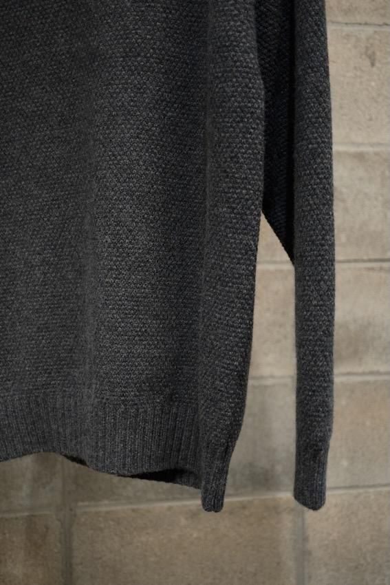 WOOL KANOKO MOCKNECK SWEATER - IDIOME | ONLINE SHOP 熊本のセレクト