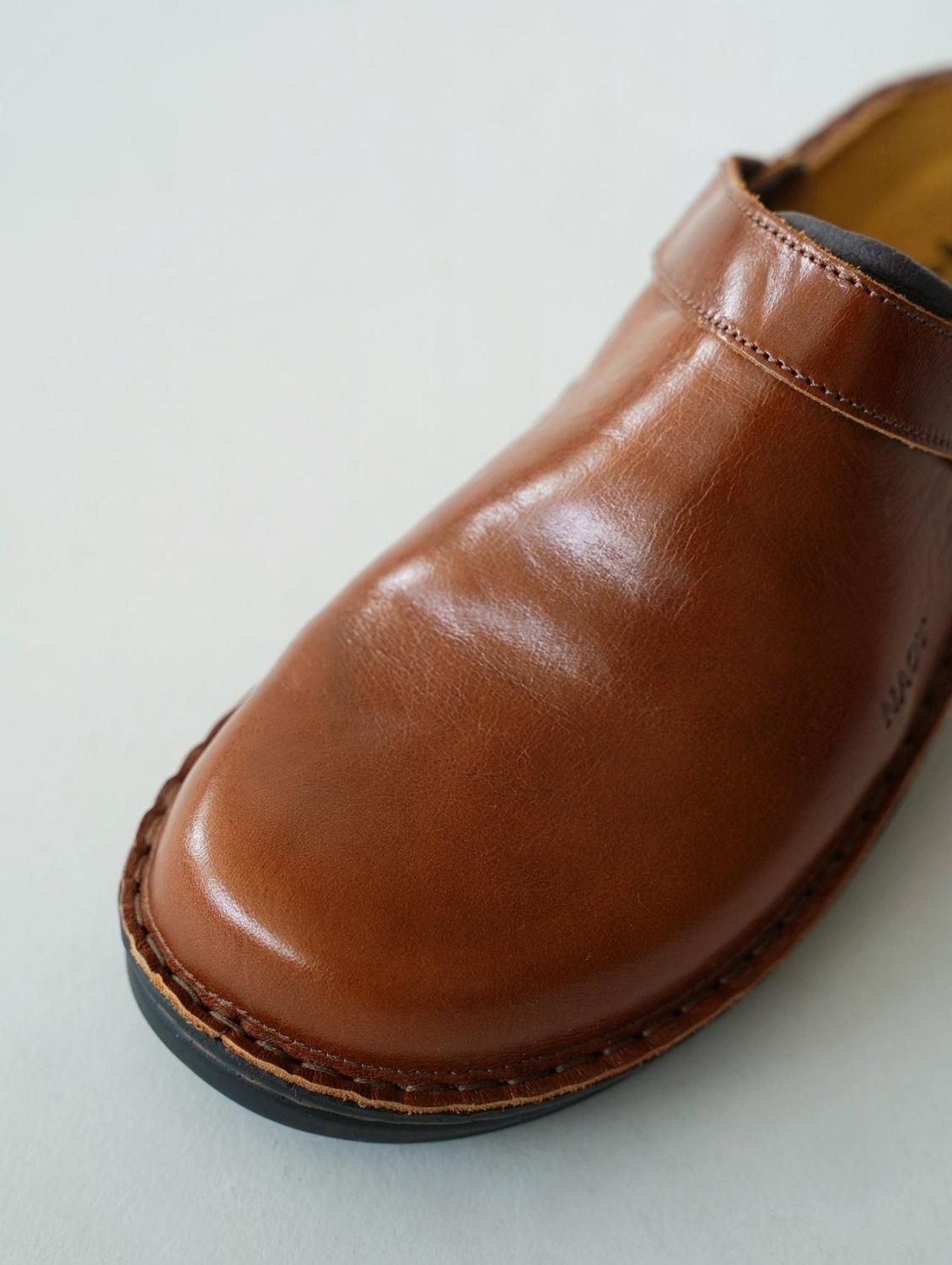 IRIS / Chestnut - NAOT ナオトジャパン オンラインショップ