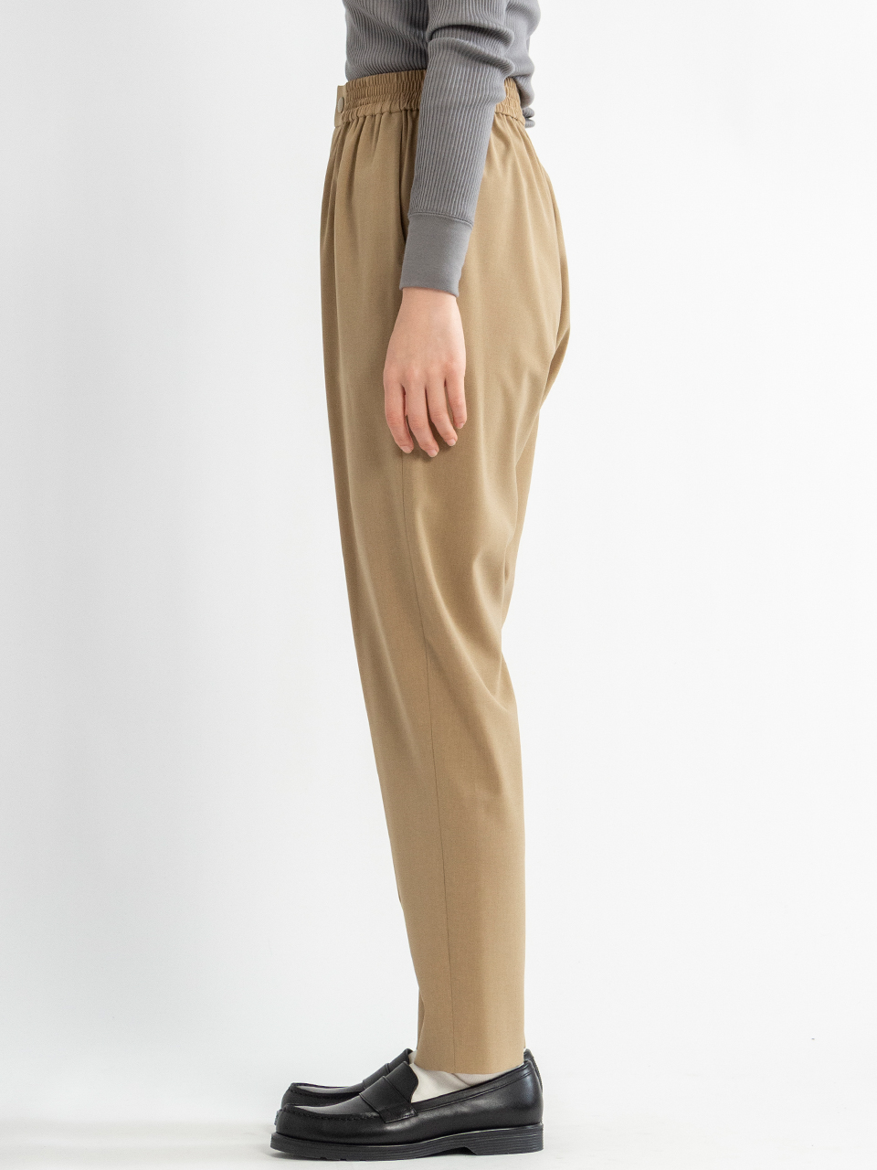 STRETCH TAPERED PANTS ストレッチテーパードパンツ-HYKE（ハイク