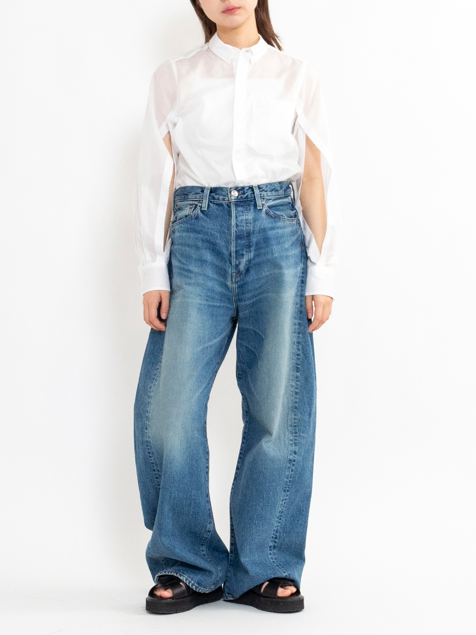 DENIM BARREL LEG JEANS-デニムバレルレッグジーンズ-HYKE（ハイク
