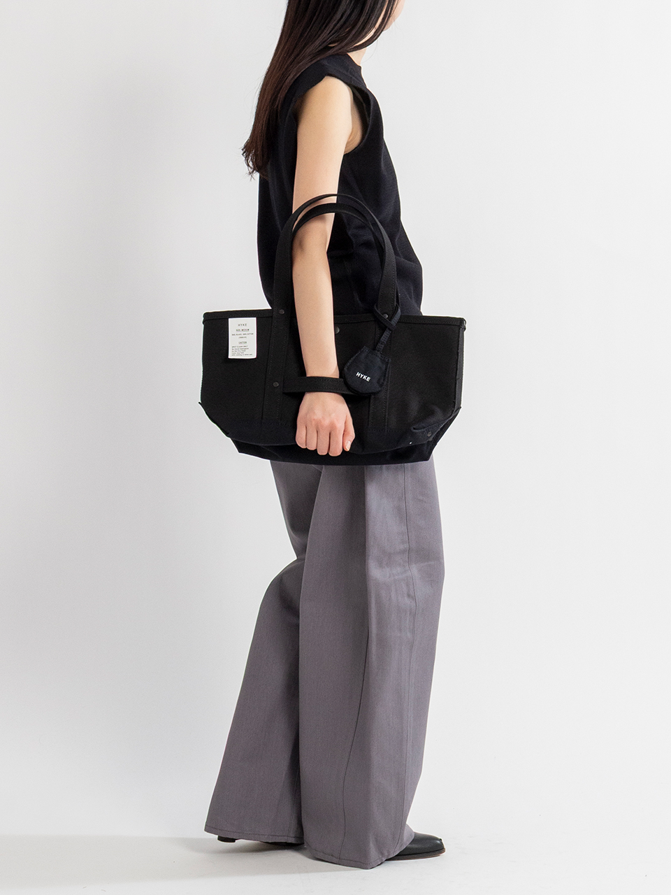 TOTE BAG(MEDIUM)-トートバッグ(ミディアム)-HYKE（ハイク）通販| st