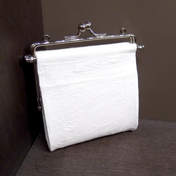 カガリユウスケ 何かのパーツ小銭入れ whiteの通販 ｜A STORY TOKYO