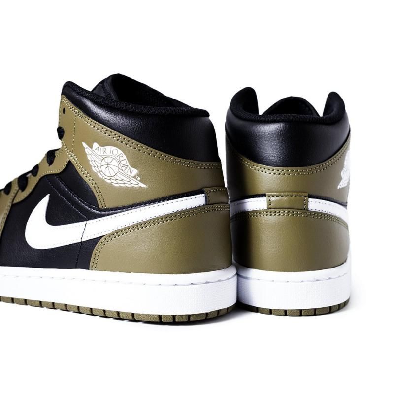 NIKE AIR JORDAN 1 MID