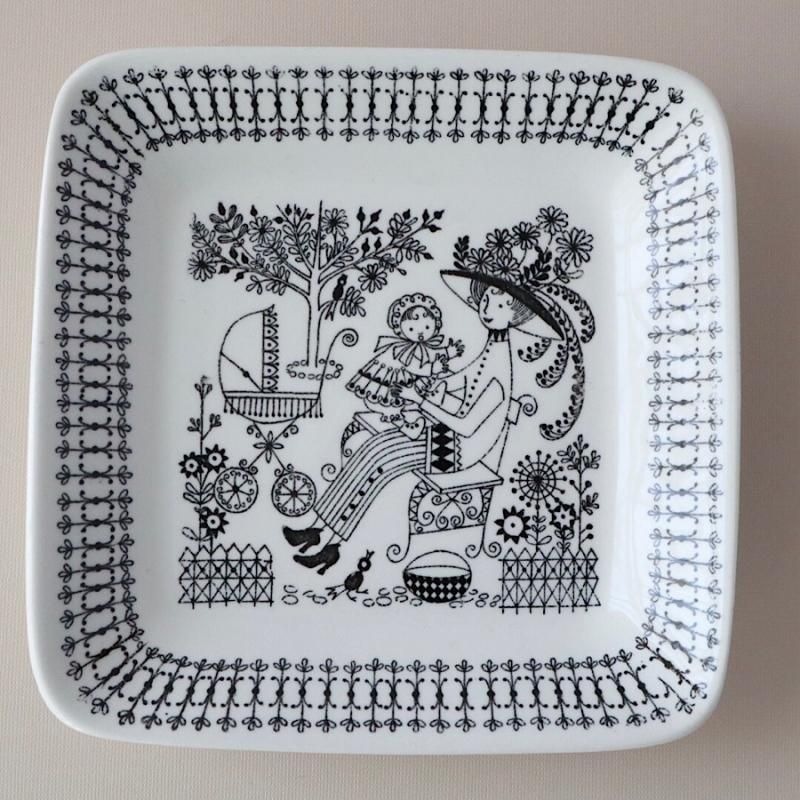 ARABIA アラビア Emilia エミリア スクエアプレート（14cm） - 北欧