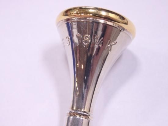 JK ホルンマウスピース SF3 18 1/4K 【服部管楽器】 - 服部管楽器