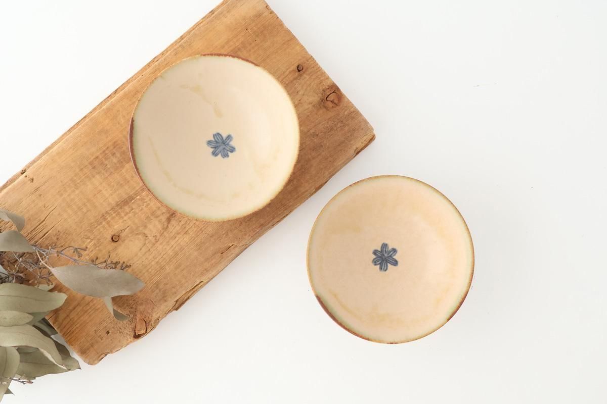 安南手飯碗｜白｜陶器｜的場美幸｜和食器通販｜うちる｜和食器の皿、鉢