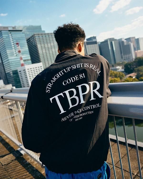 TIGHTBOOTH｜STRAIGHT UP SWING TOP