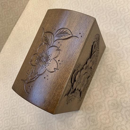 ブック型ペン立て（小） | おしゃれなデザイン - SHIBAZAKI（軽井沢彫