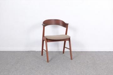 売約済》【武蔵小山店】 ① デンマーク Niels Koefoed EVA Chair
