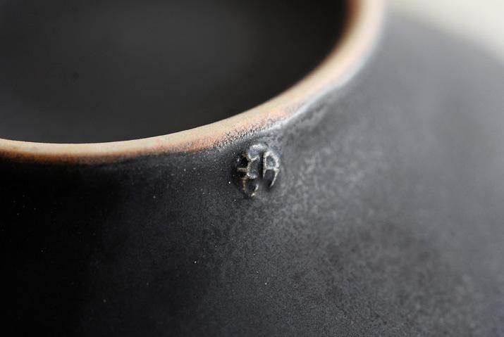 木下和美｜黒釉輪花ひし形皿（M）｜作家のうつわ通販｜和食器セレクト