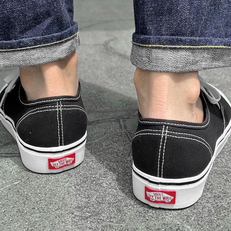 COMFYCUSH AUTHENTIC（コンフィクッシュオーセンティック） - VANS