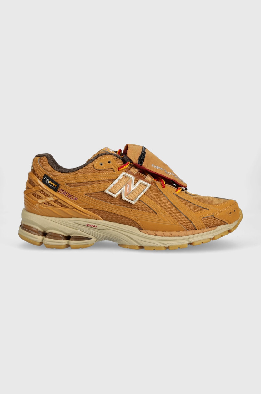 New Balance 2002R Gore-Tex Tobacco M2002RXG at PRM US