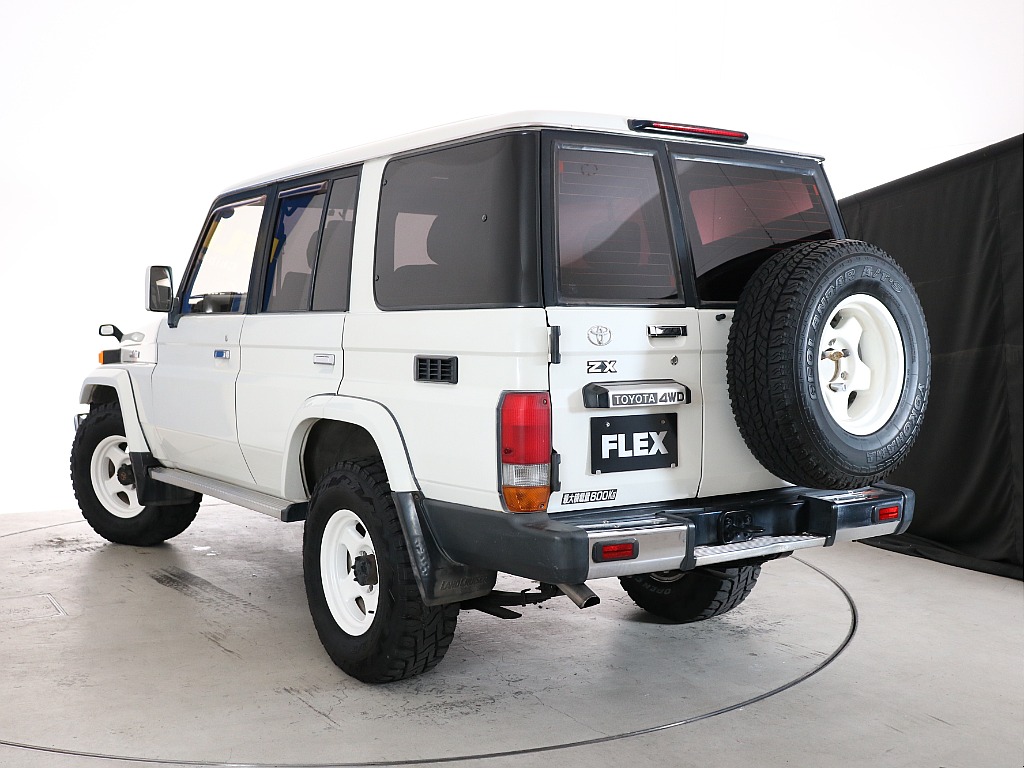 トヨタ ランドクルーザー70 4.2 ZX ディーゼル 4WD(H11年式,14.4万km