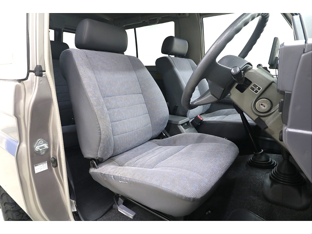 トヨタ ランドクルーザー70 4.2 LX FRPトップ ディーゼル 4WD(H12年式