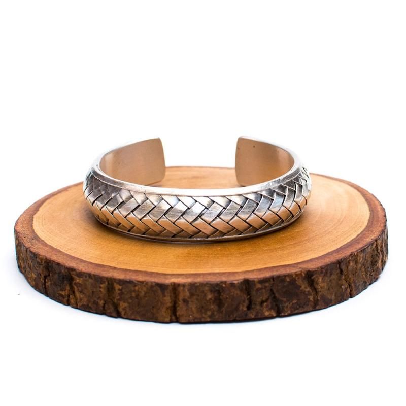 カレン族シルバー バングル】素朴で力強さが際立つ網目文様｜旅する