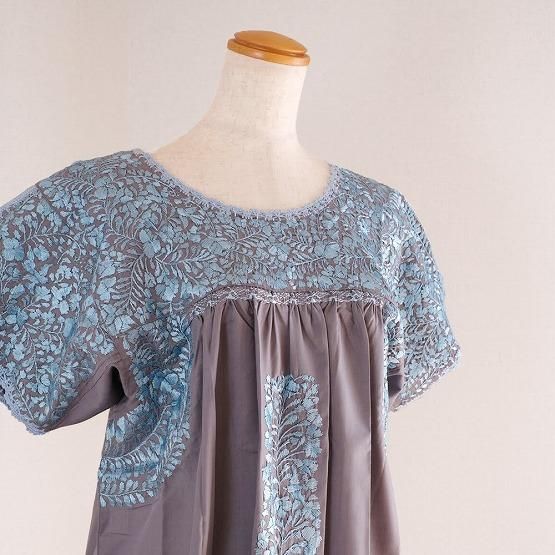 メキシコ サンアントニーノ村の刺繍 ワンピース