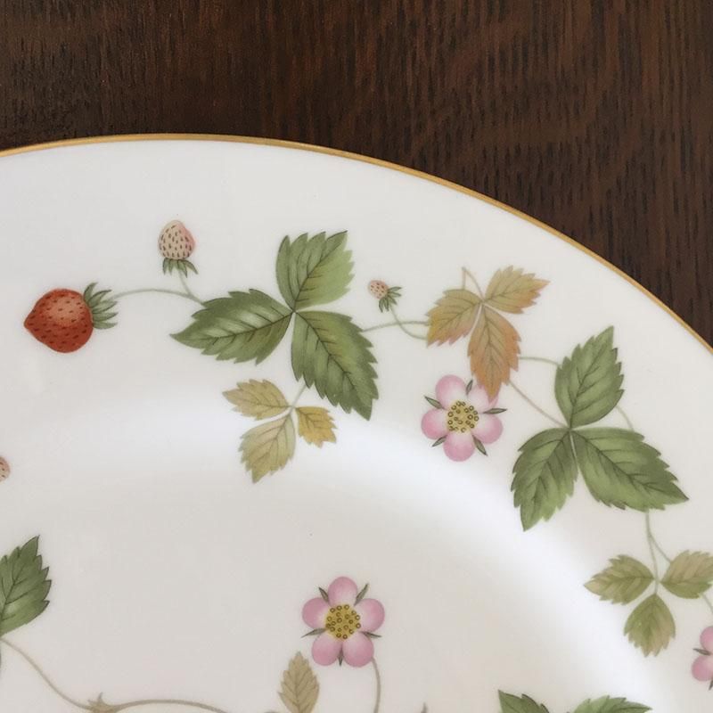 ウェッジウッド（黒壺マーク） ワイルドストロベリー プレート