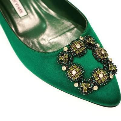 ハンギシ サテン グリーン フラット マノロブラニク