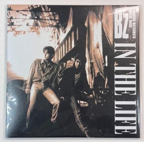 B'z 限定レコード IN THE LIFE 30th Year Exhibition SCENES 1988-2018
