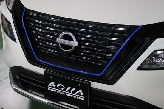 エクストレイルT33 フロントグリルガーニッシュラインシート - 長野県