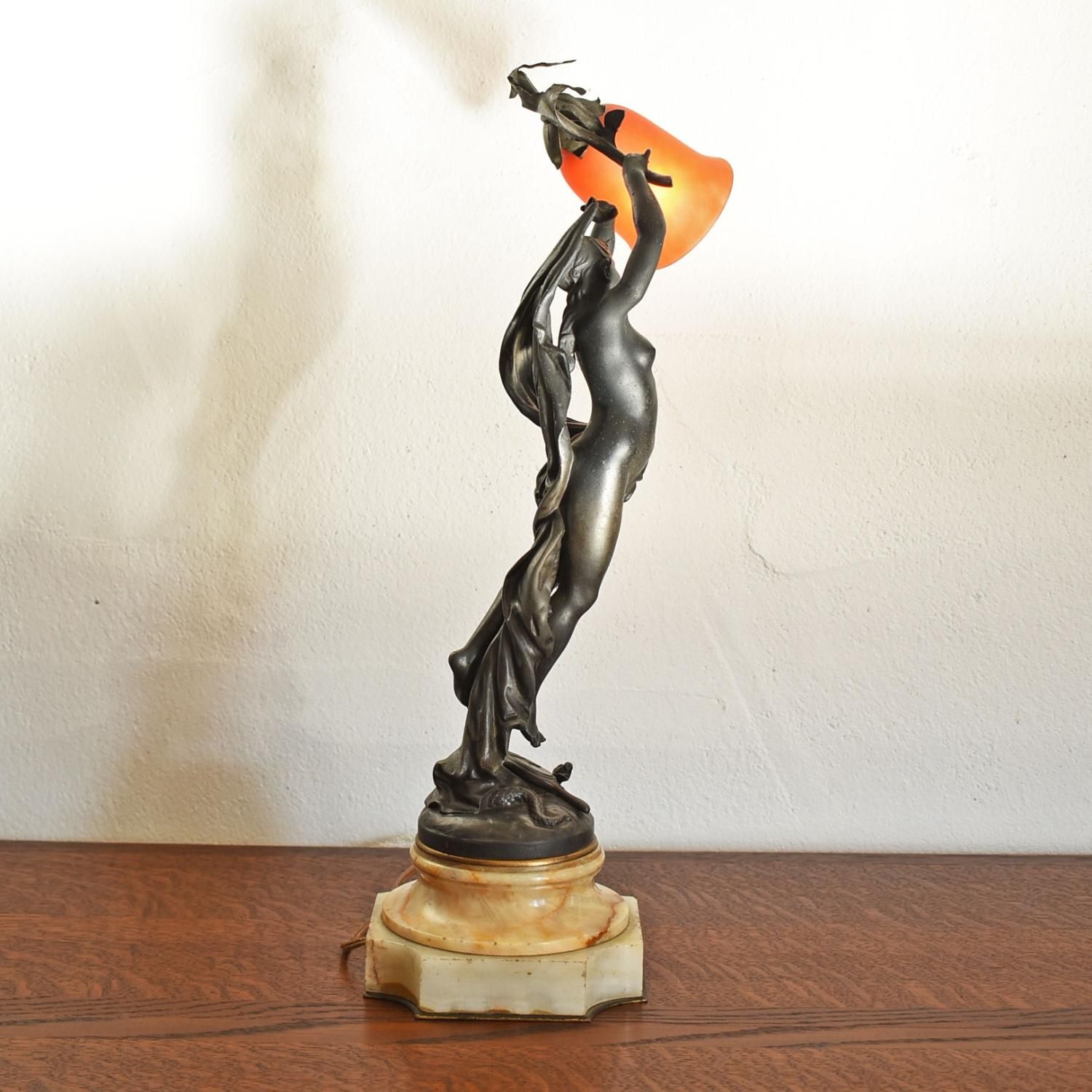 シュナイダー 女性像テーブルランプ フランス製 / WESTWOOD ANTIQUES