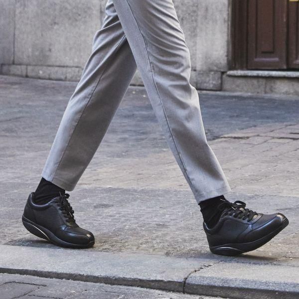 在庫処分価格】【返品・交換不可商品】メンズ YANJA M BLACK/BLACK