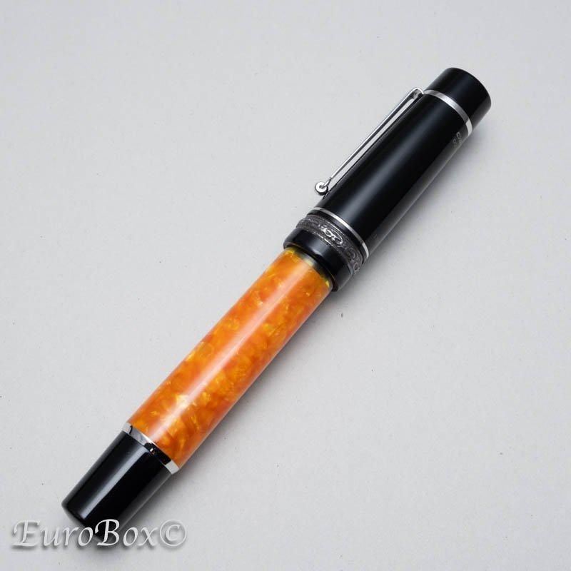 デルタ 万年筆 ドルチェビータ ミディアム ピストン フィリング DELTA