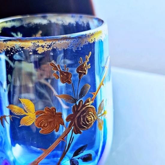 金彩オールドバカラ 美しい薔薇模様のグラス【19世紀後半頃】アール