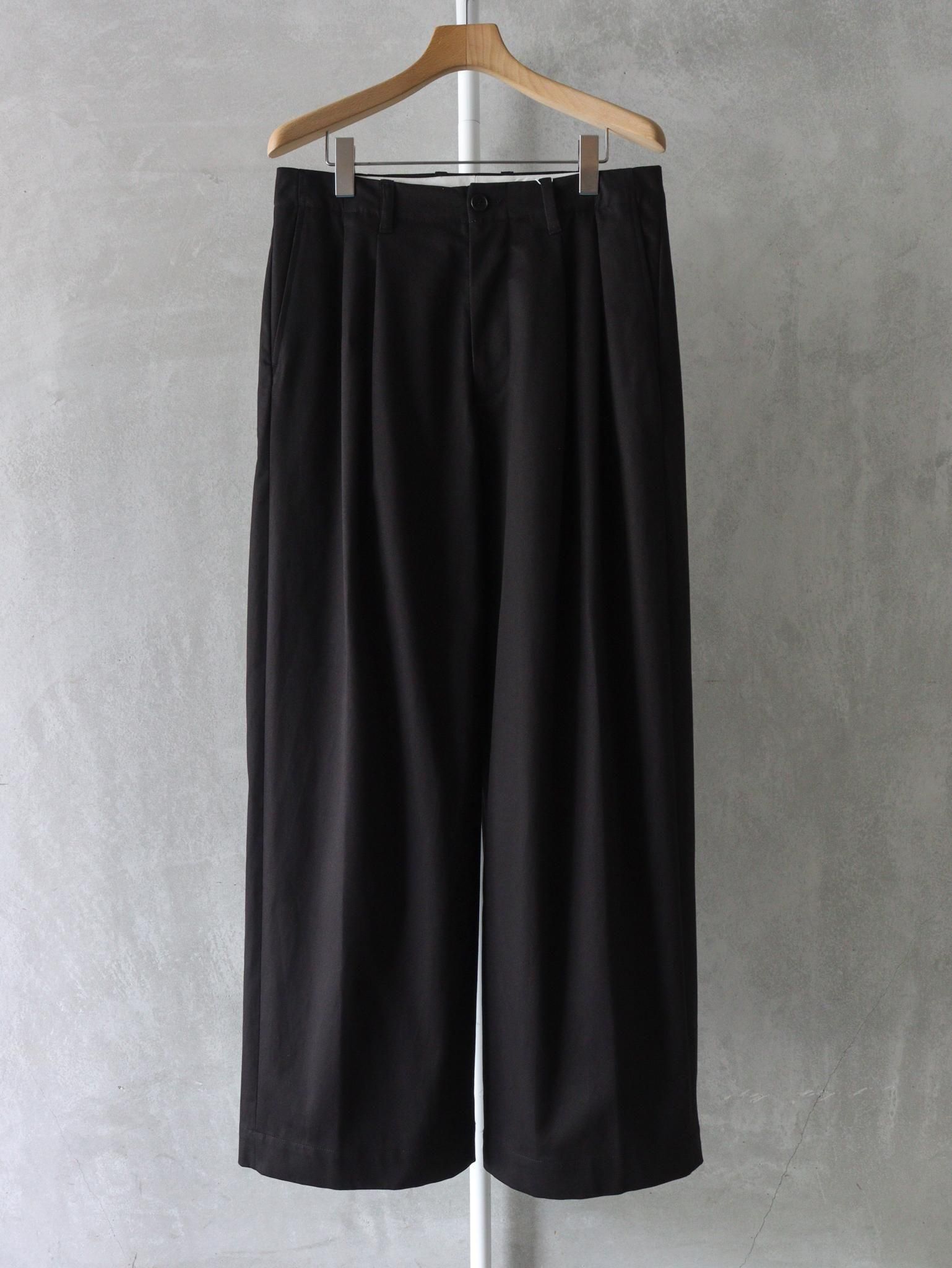 UNIVERSAL PRODUCTS.(ユニバーサルプロダクツ)2TUCK CHINO WIDE