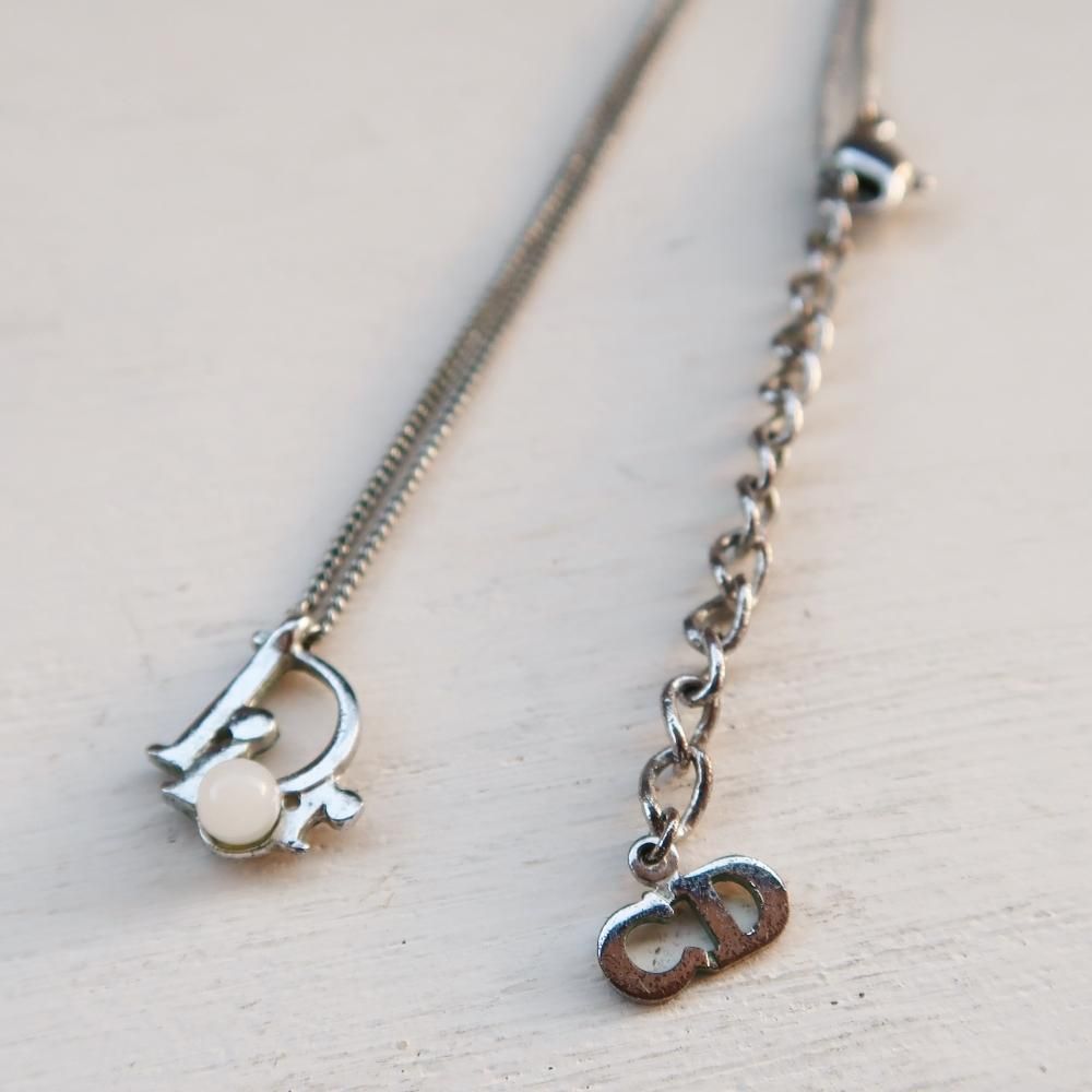 Christian Dior（ヴィンテージ ディオール）DIOR ロゴ チャーム