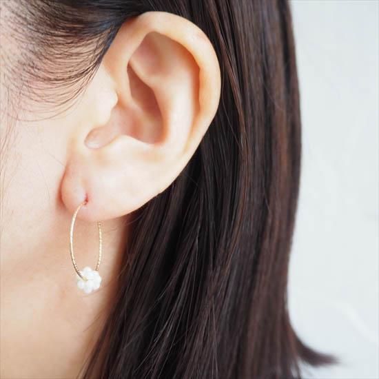 ピアス【Swing】/14KGF*ミニ編み玉サンゴ+フープピアス - Accessory
