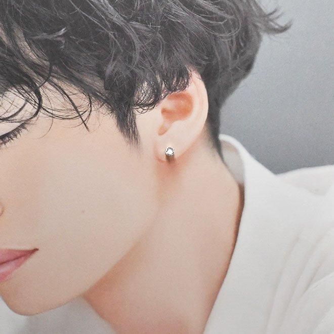 ZEXIMO公式】 天然ダイヤモンド 0.5ct シングルピアス 「ソリティア