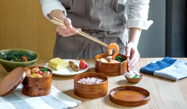 4代目ぬし熊 摺漆塗り 小判型弁当箱 摺り漆塗り 小判型二段弁当箱